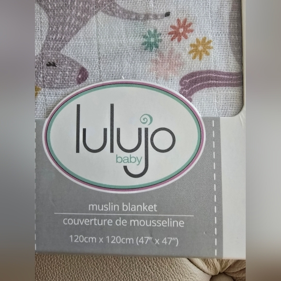 Lulujo Baby Classic Muslin Swaddle Cotton  47×47 - Picture 3 of 4